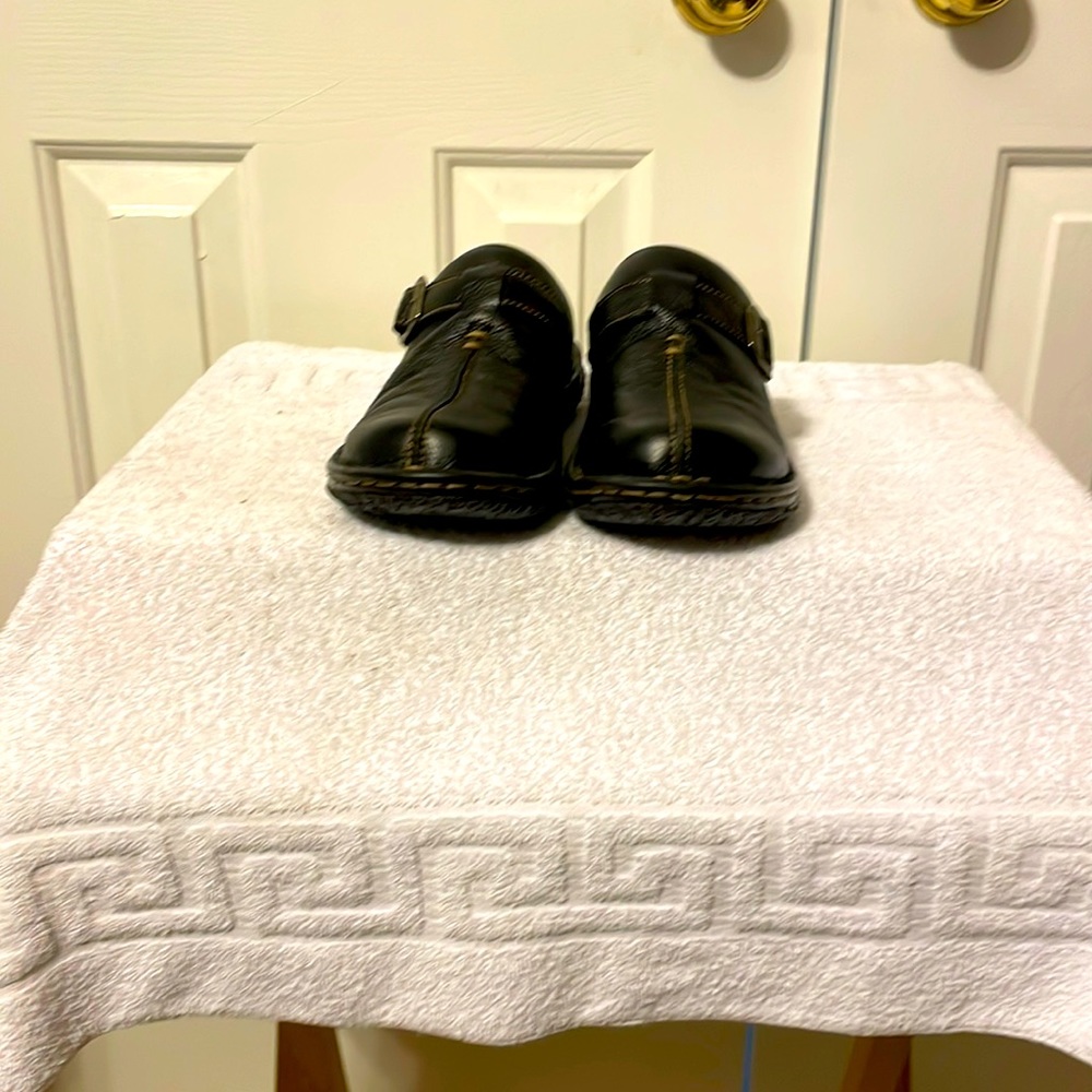 Born loafers, black, size 8